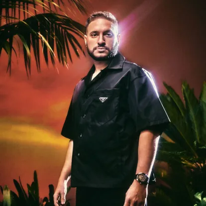 Cover: Weekends von Jonas Blue