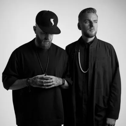 Cover: Booyah von Showtek