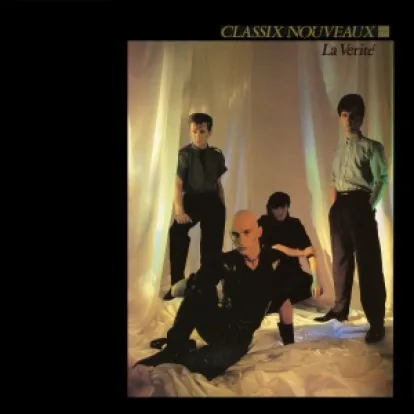 Cover: Is It a Dream (7" Version) von Classix Nouveaux