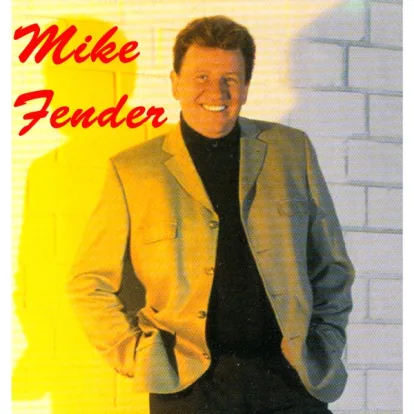 Cover: Marmor Stein und Eisen bricht von Mike Fender